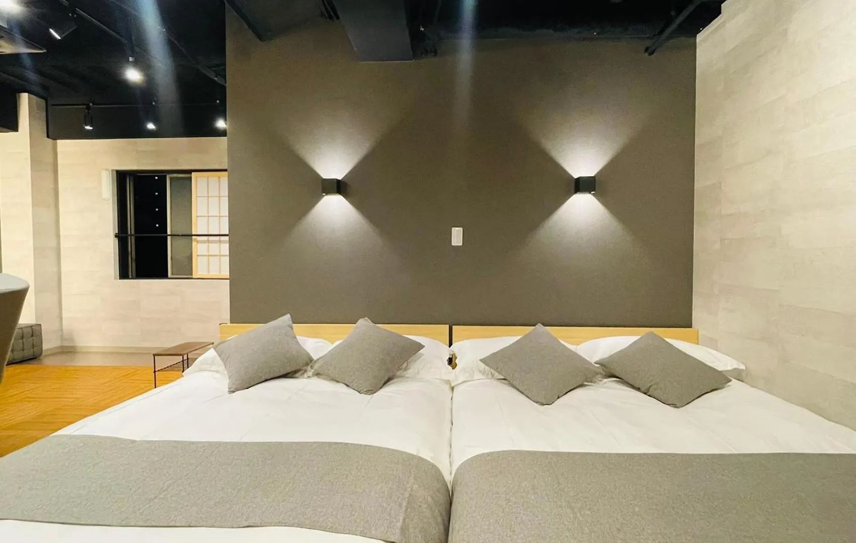 Tokiwa 10 Building Apartment Tokyo