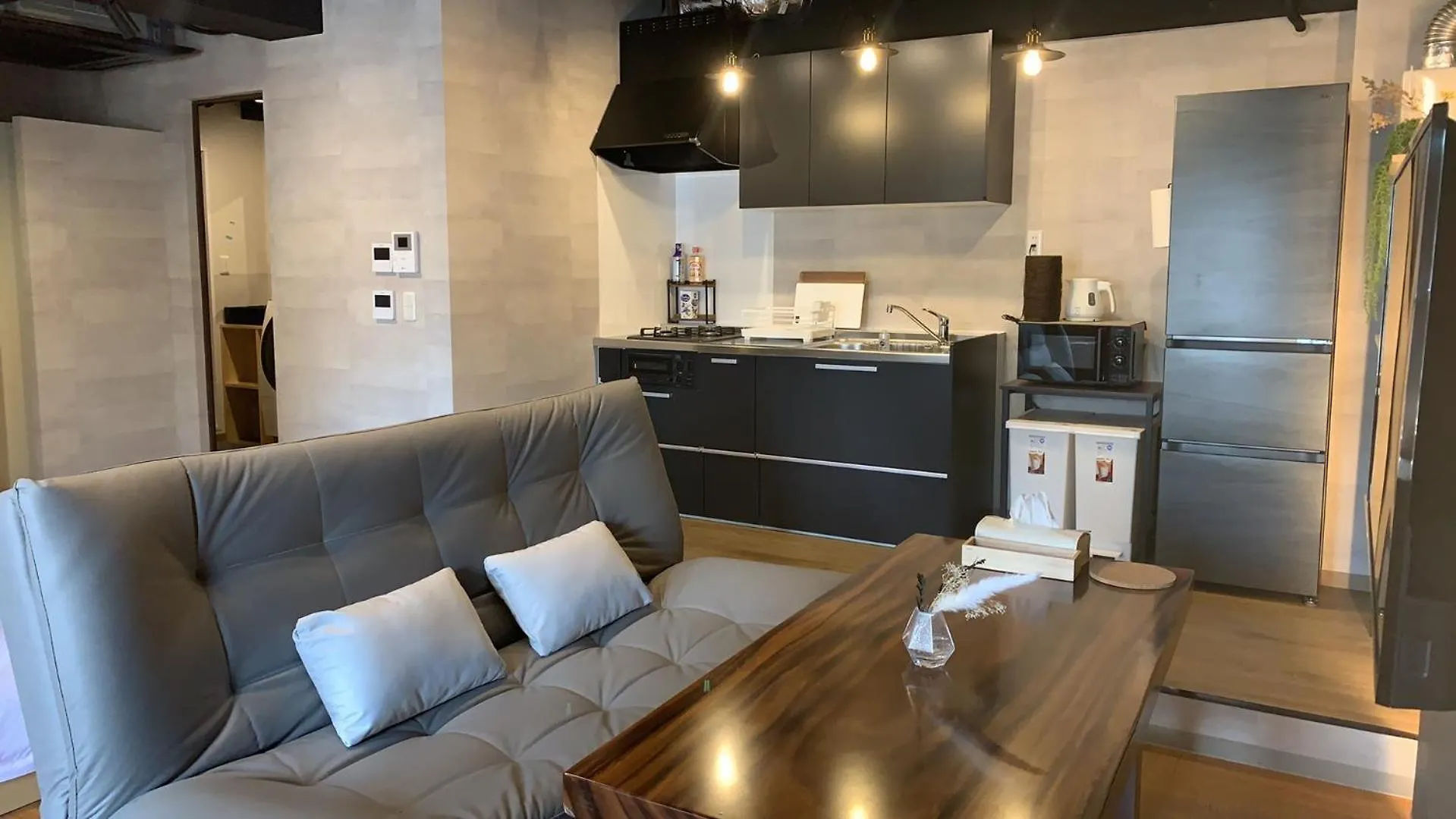 Tokiwa 10 Building Apartment Tokyo