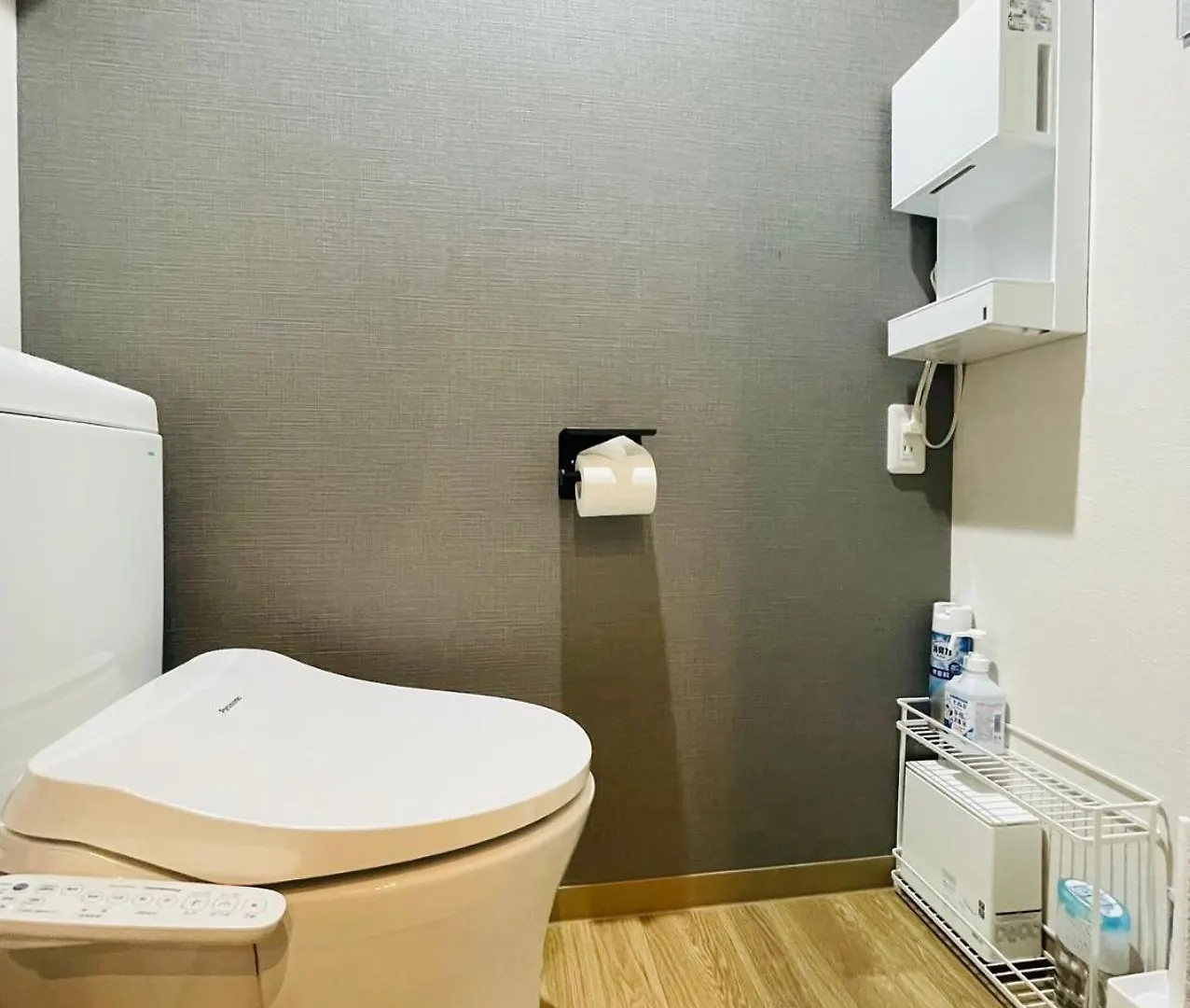 Tokiwa 10 Building Apartment Tokyo